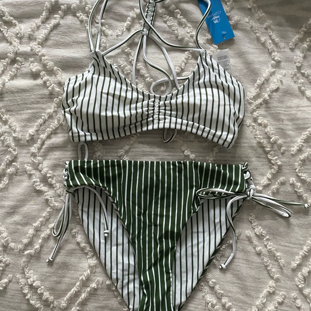 NWT Cupshe Bikini - Size Small